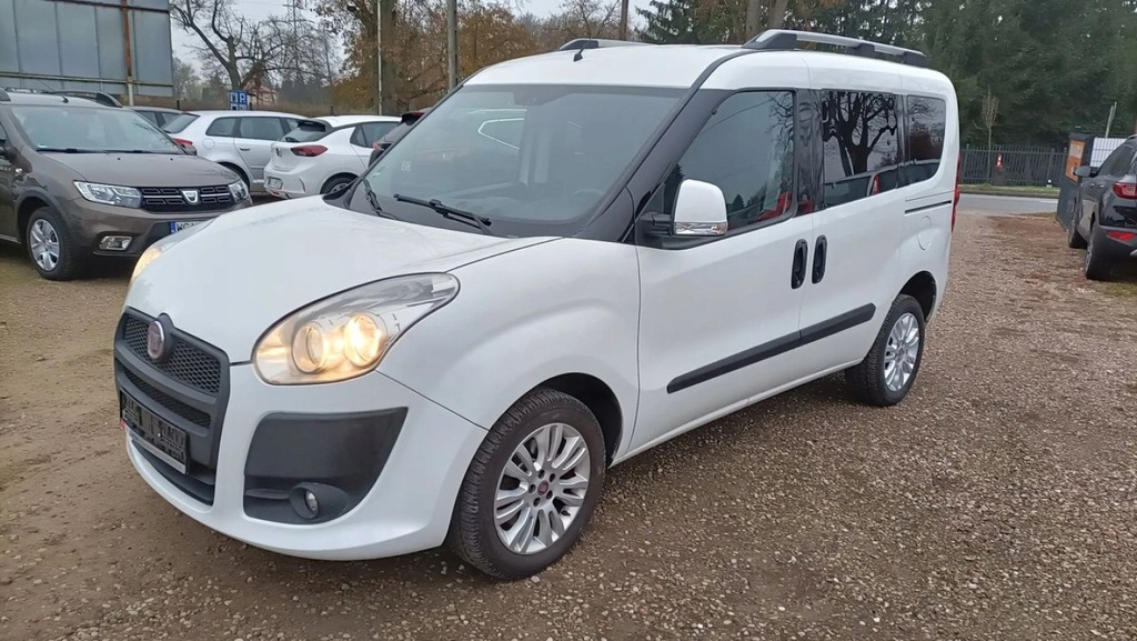 Fiat Doblo 1.4 95 kM Wersja 7 osobowa Nowe spr...