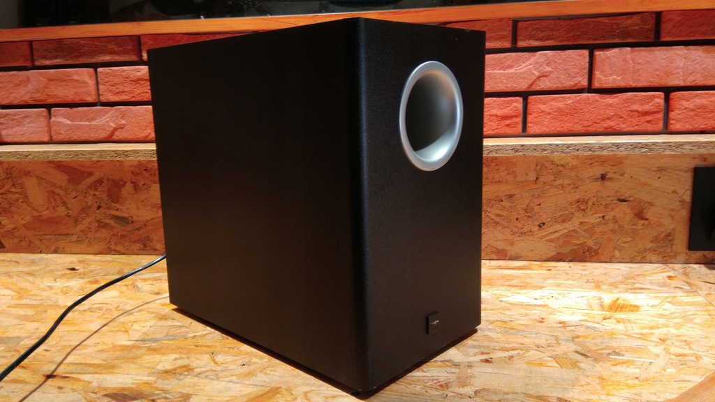 Canton A5 Kompaktowy subwoofer aktywny