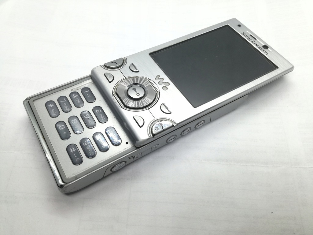 ORYGINALNY TELEFON SONY ERICSSON W995 BEZ SIMLOCKA