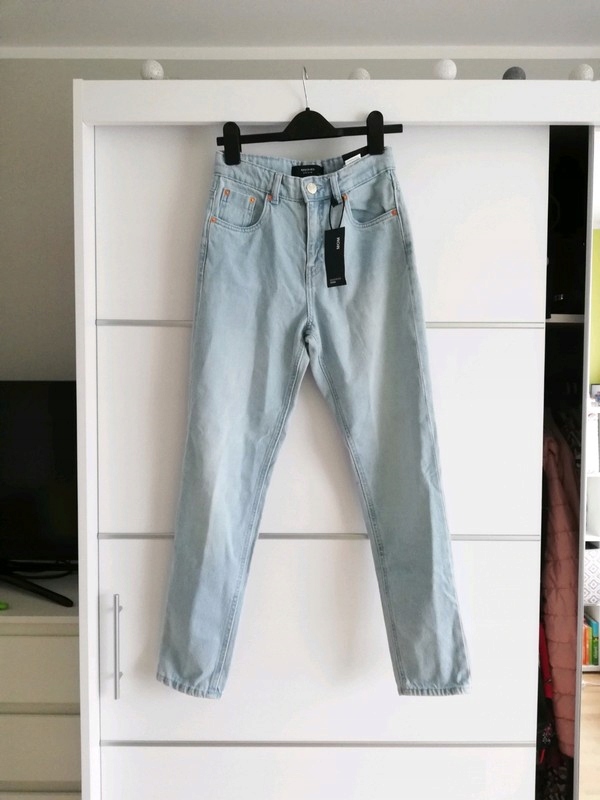 Nowe dżinsy jeansy damskie mom jeans reserved