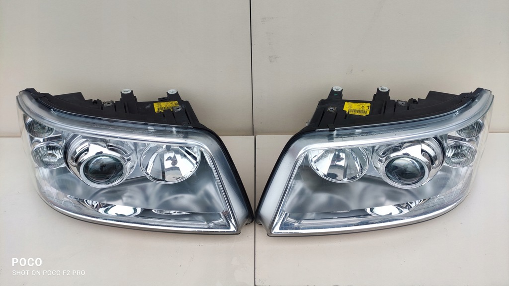 VW T5 SOCZEWKA MULTIVAN / CARAVELLE KOMPLET !!!