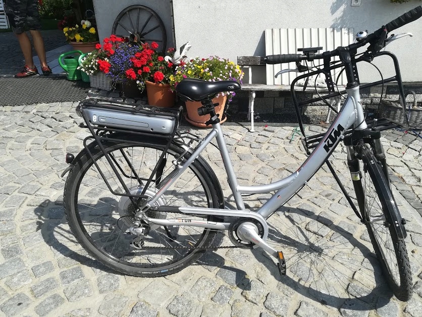 rower ktm elektryczny bionx