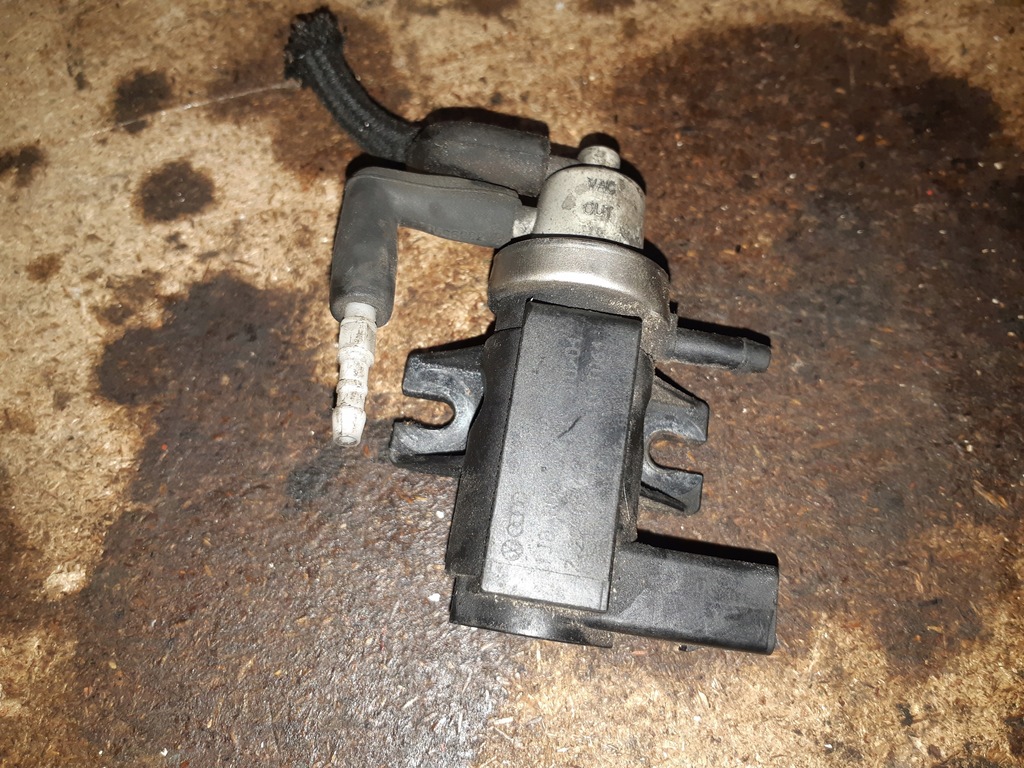 Zawór podciśnienia turbiny 1.9 tdi AVF 1J0906627A