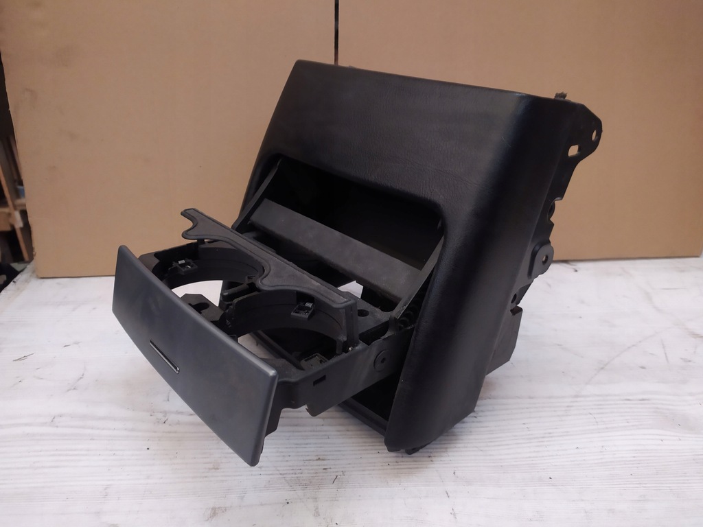 BMW X5 E53 Cup Holder Uchwyt Na Kubki Tył 7077955 10460351906