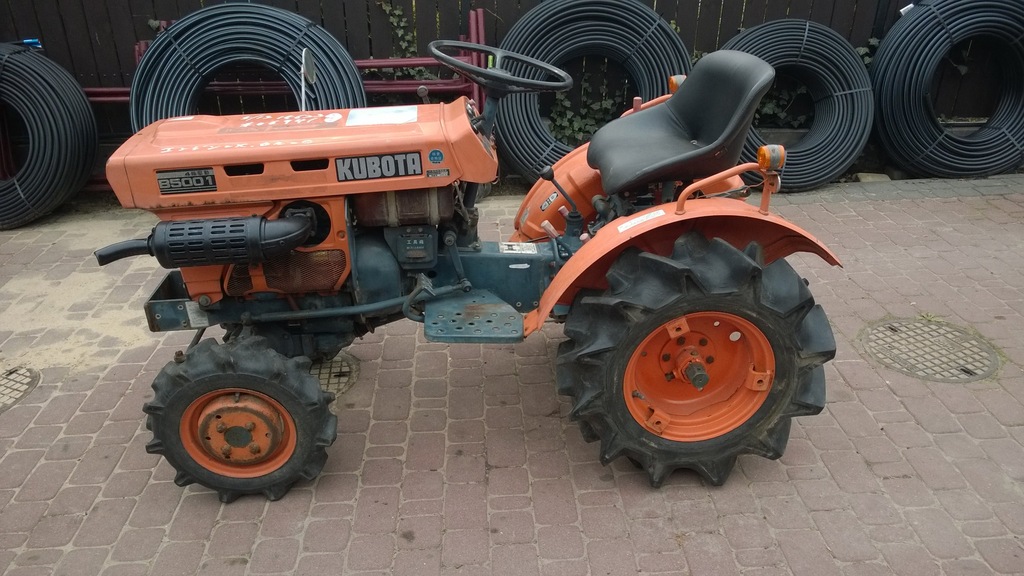 Kubota B5001 używany traktorekciągniczek ogrodowy 7506076921
