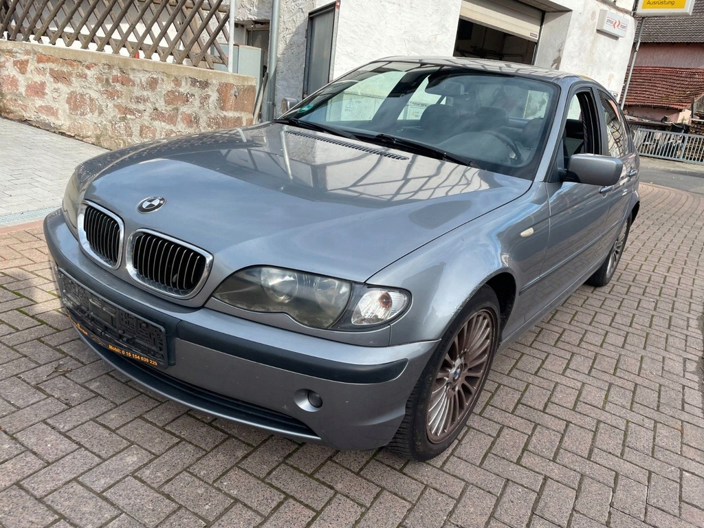BMW seria 3 318i E46 2.0 benzyna skóra Klima multikiero -bogata wersja-