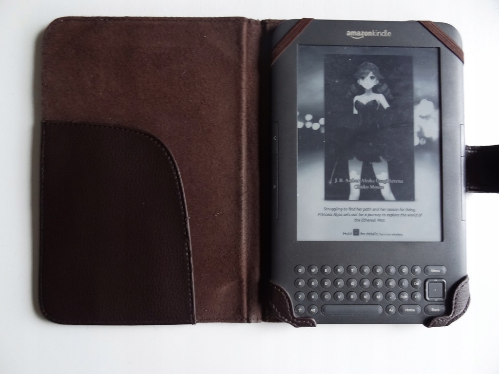 Kindle Keyboard 3G z etui