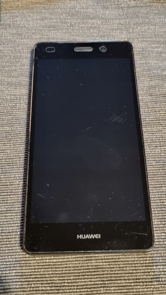 Smartfon Huawei P8 Lite 2 GB / 16 GB czarny