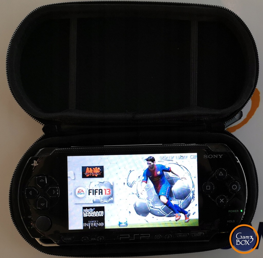 PSP 1003 8GB + 8 gier PL Menu Futerał