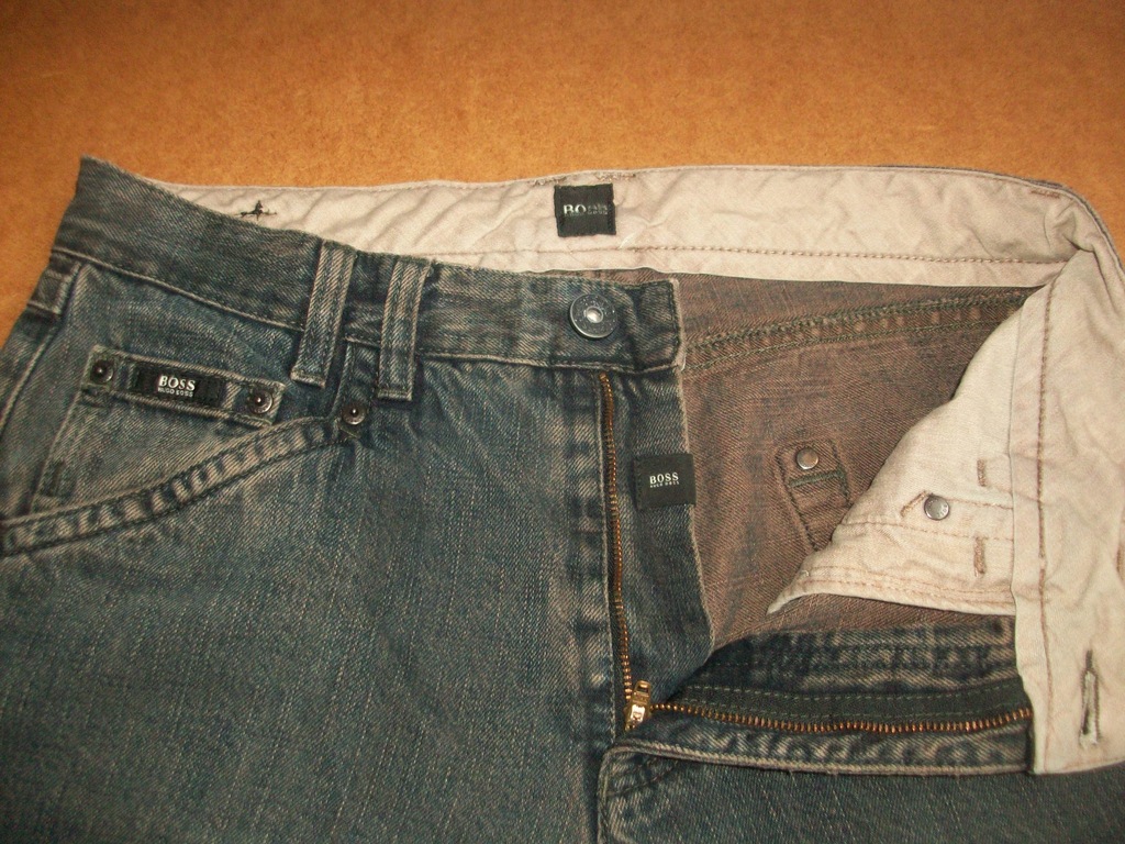 SPODNIE męskie pas 88 jeans 33/34 HUGO BOSS