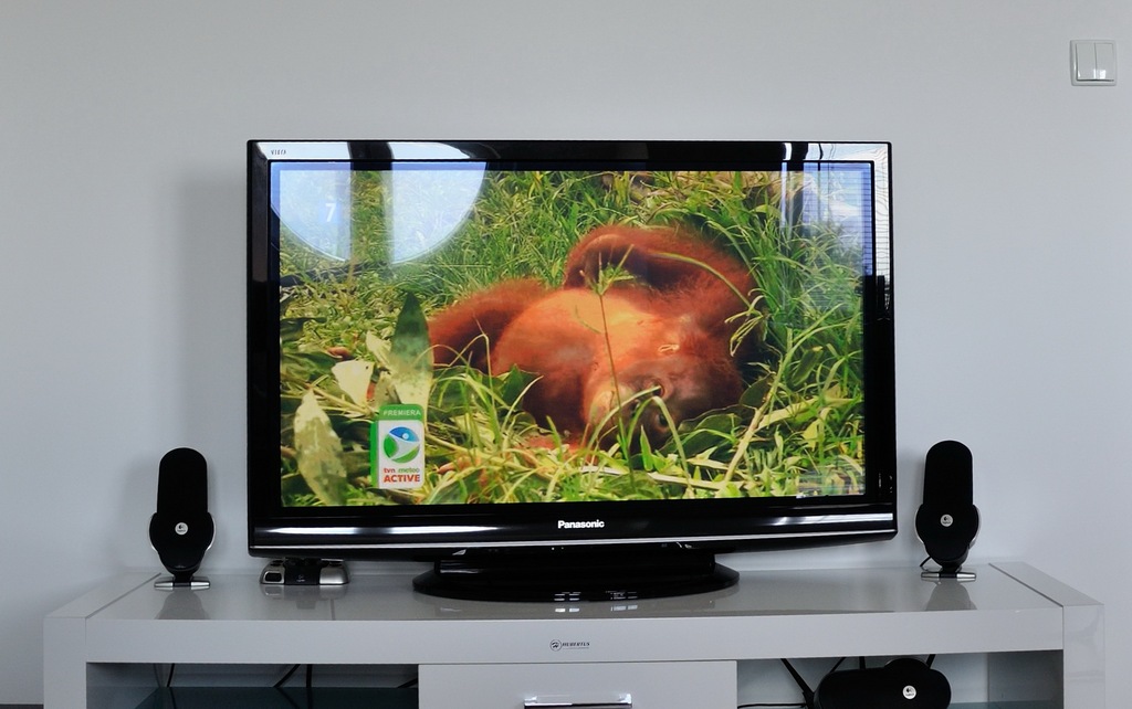 телевизор lg 37ld420 37". телевизор samsung ue32d6100sw. 4 37 дюймов. телевизор samsung le37c530. 4 37 дюймов.