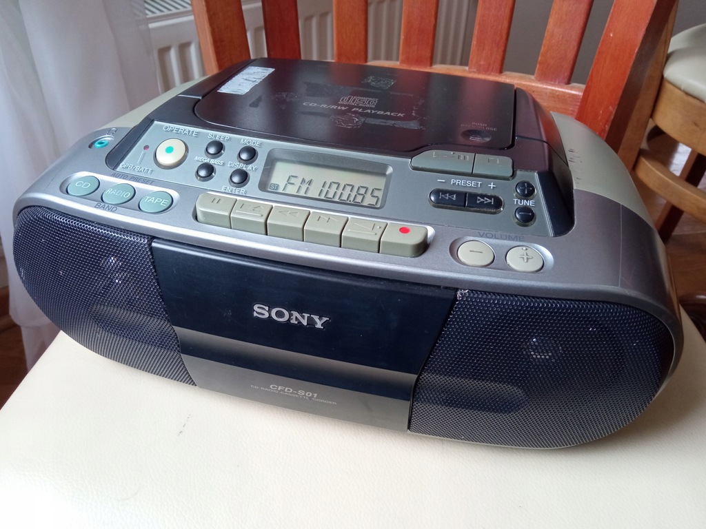 Radio magnetofon Sony CFD-S01