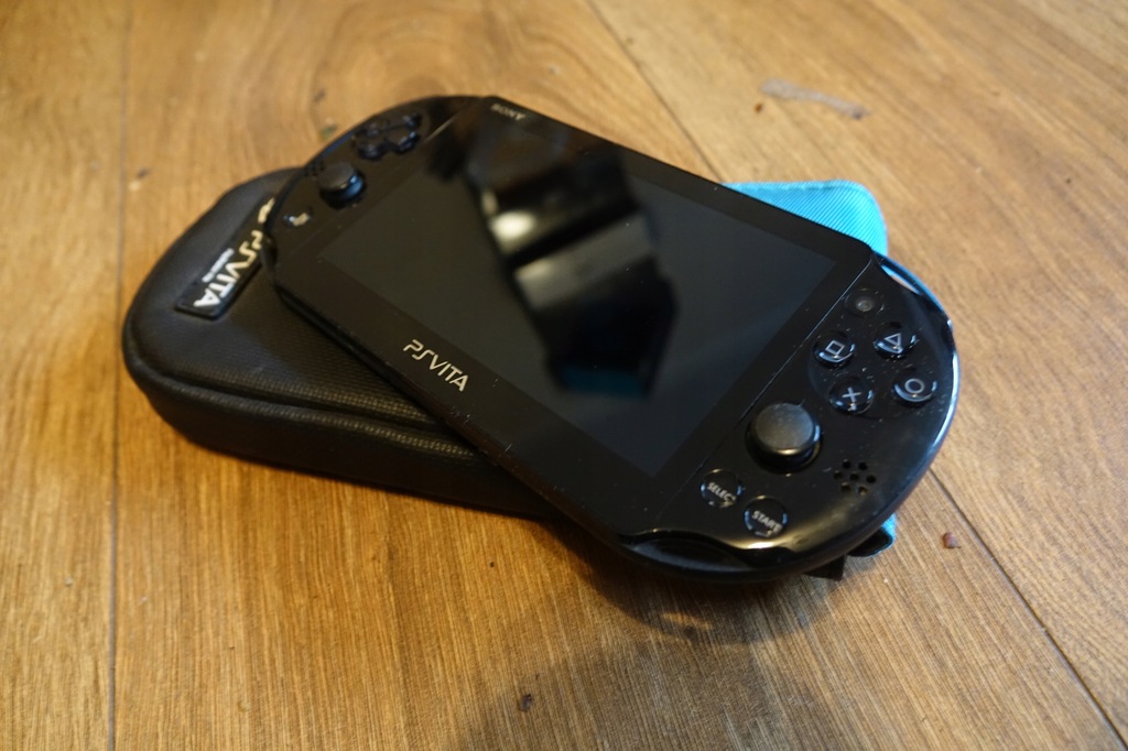 Sony PS Vita SLIM henkaku ENSO 64gb PSP PSX