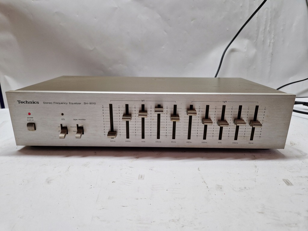 Korektor graficzny Technics SH-8010 srebrny