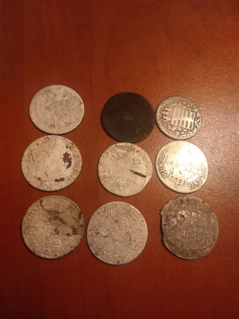 Zestaw starych srebrnych monet