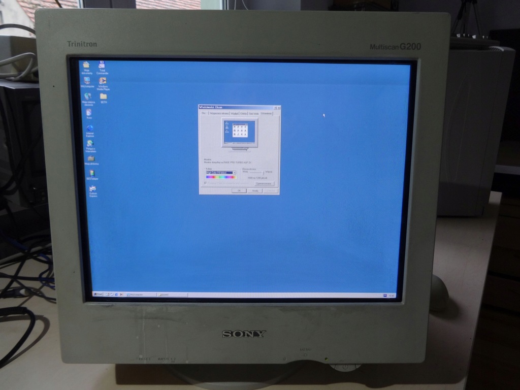 SONY Trinitron モニター Monitor medyczny SONY Trinitron Model PVM-14N5MDE