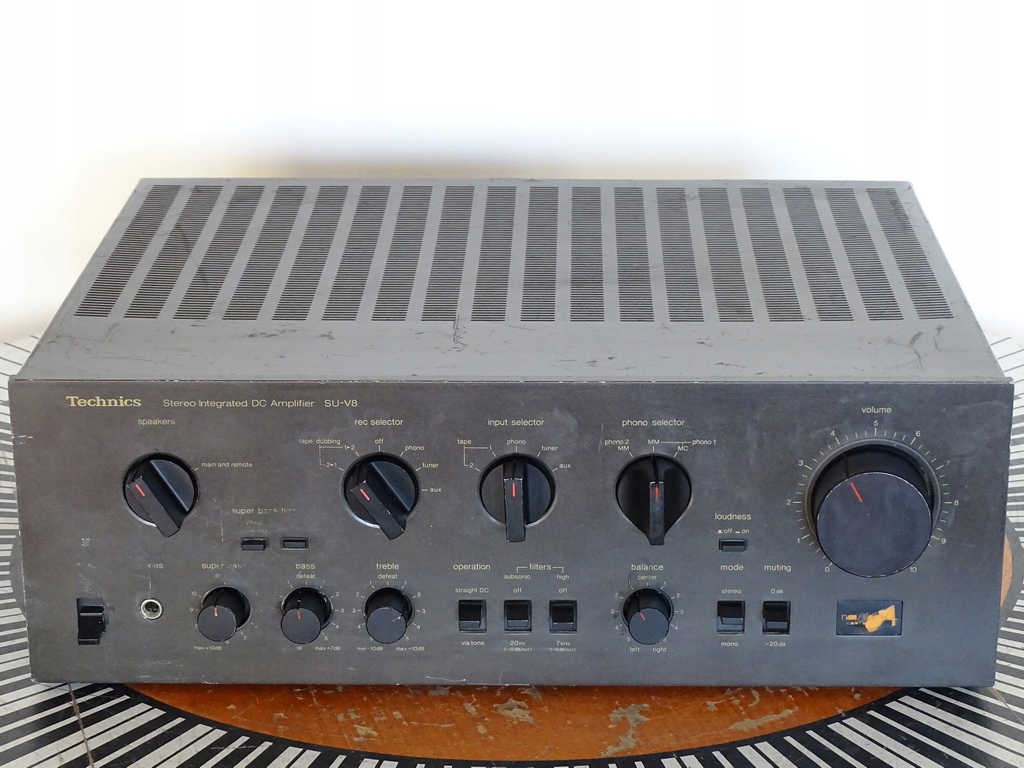Technics SU-V8 . 0225