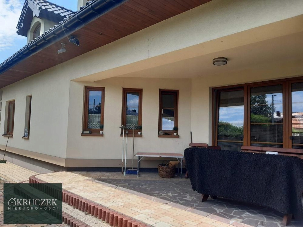 Dom, Niepołomice, 237 m²