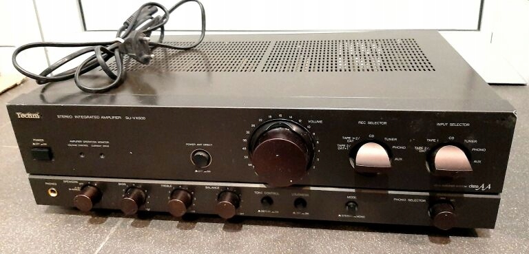 WZMACNIACZ TECHNICS SU-VX500