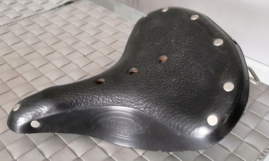 brooks b67s