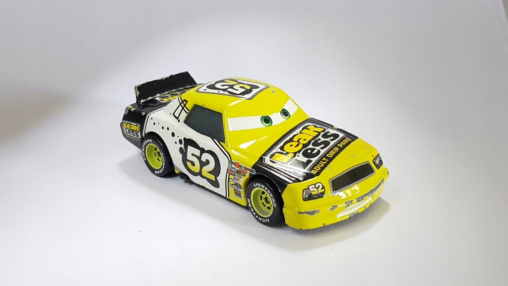 CLAUDE SCRUGGS TURBO DZIADEK DISNEY 1:55 Auta CARS