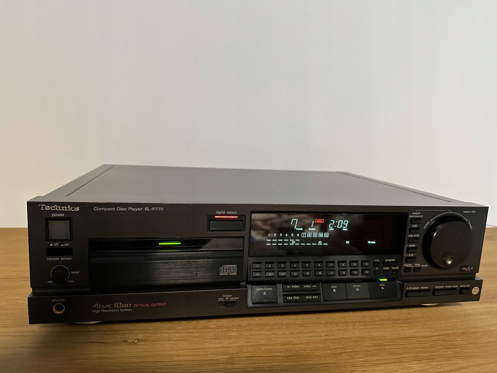 TECHNICS SL-P770 ODTWARZACZ CD KOMPAKT TOPOWY MODEL LASER JAK NOWY TOP !