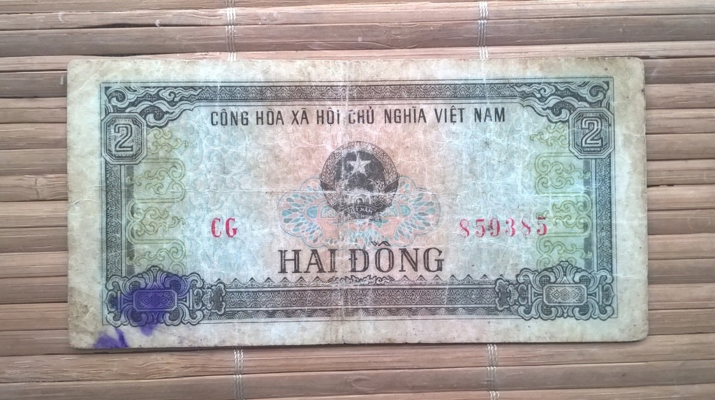 lata 80 Wietnam 2 dong, Laos 1 kip