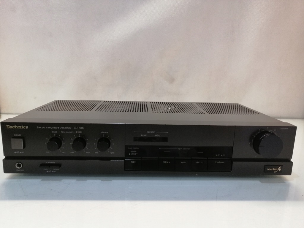 WZMACNIACZ TECHNICS SU-500