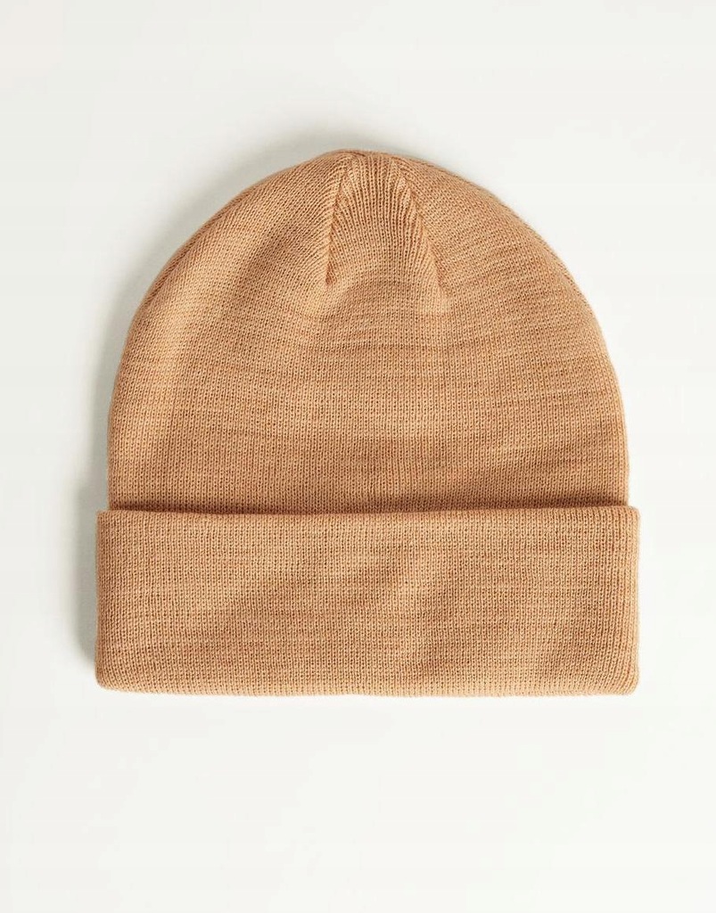 P0I081 BERSHKA__XXZ BEŻOWA CZAPKA BEANIE__