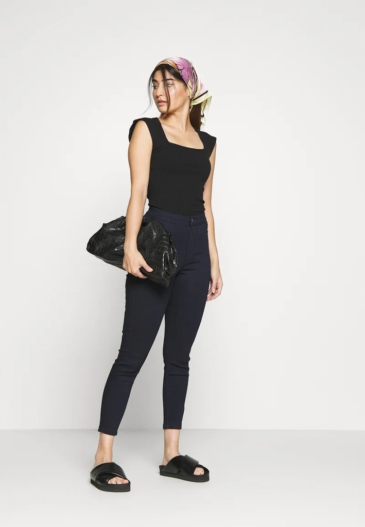 VERO MODA PETITE SPODNIE JEANSOWE S