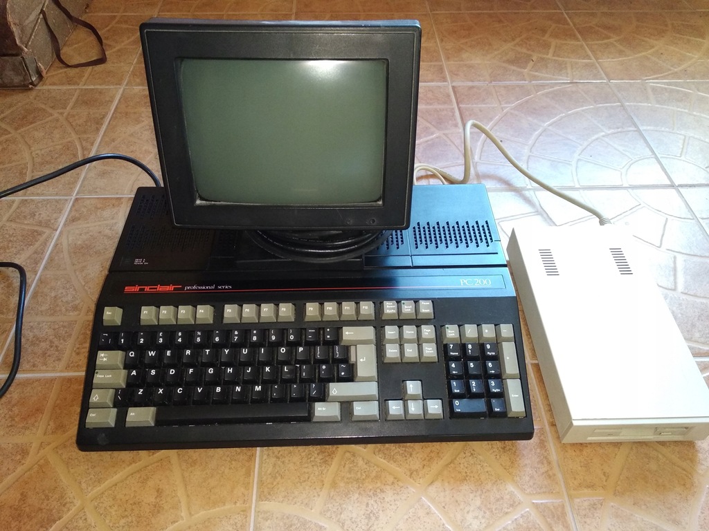 PC200 Sinclair - komputer producenta ZX Spectrum