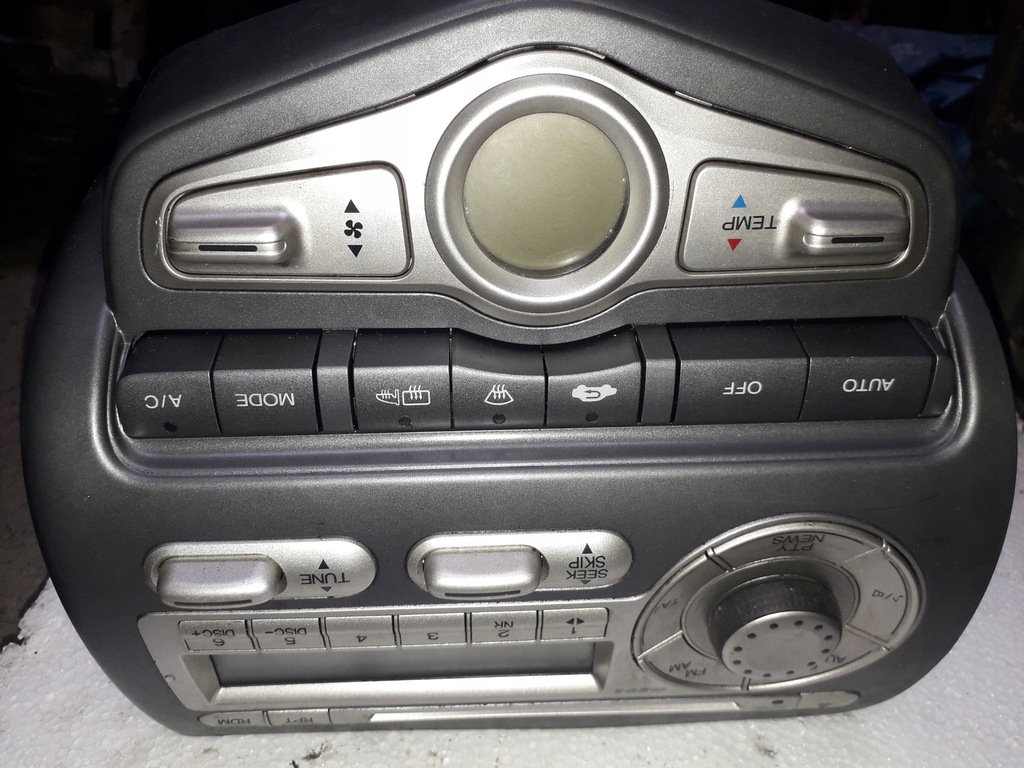 Honda Jazz Radio, panel klimatyzacji Stanley D067G