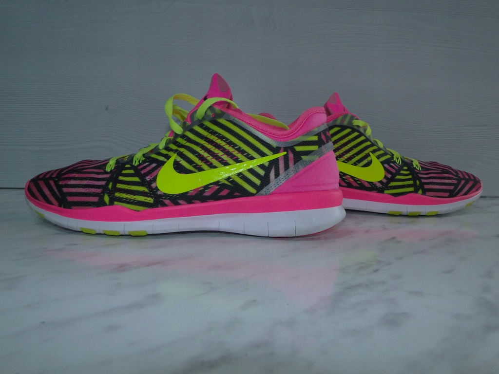 NIKE --- FREE 5.0 TR FIT 5 PRINT - 39