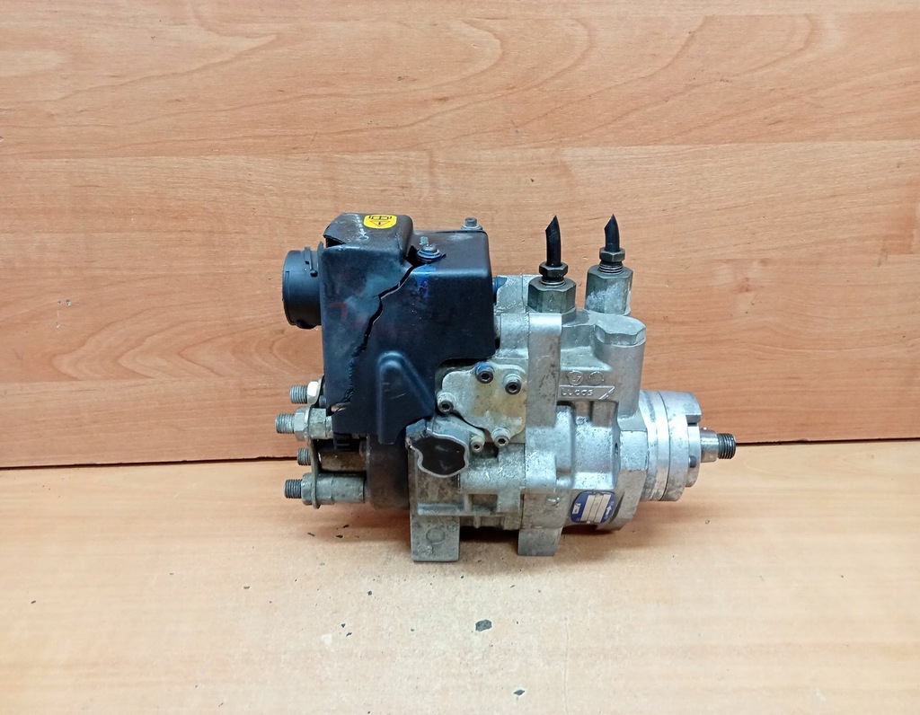 POMPA WTRYSKOWA FORD TRANSIT 2.5 TD DSA947 LUCAS