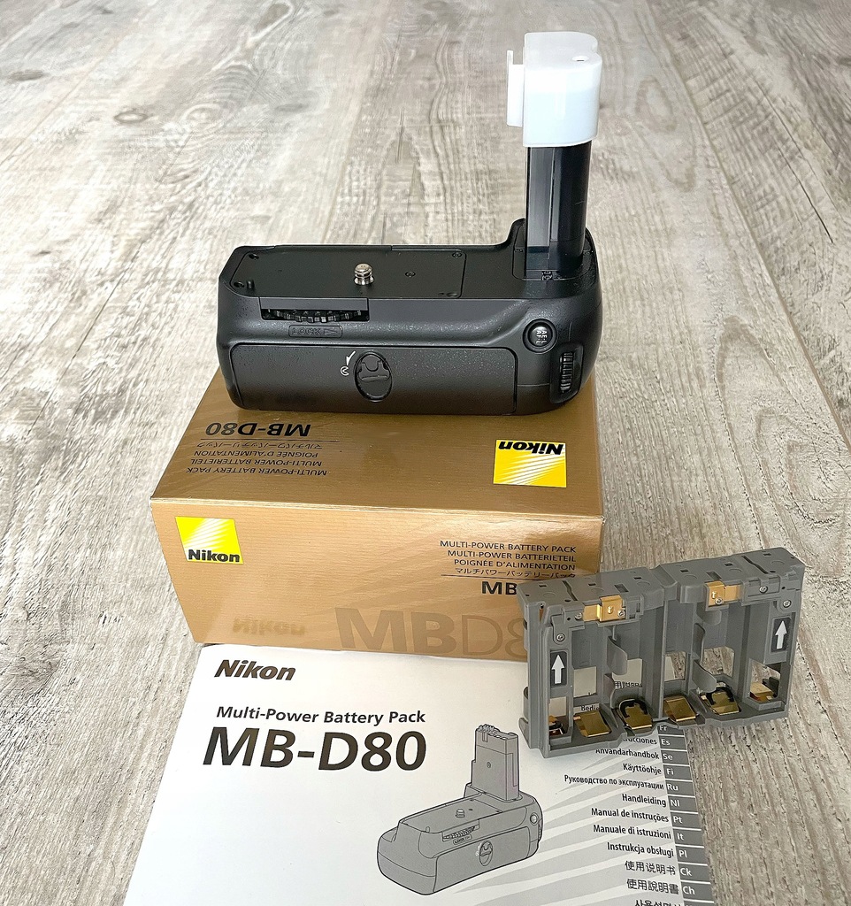 GRIP battery pack Nikon MB-D80 do D80 I D90