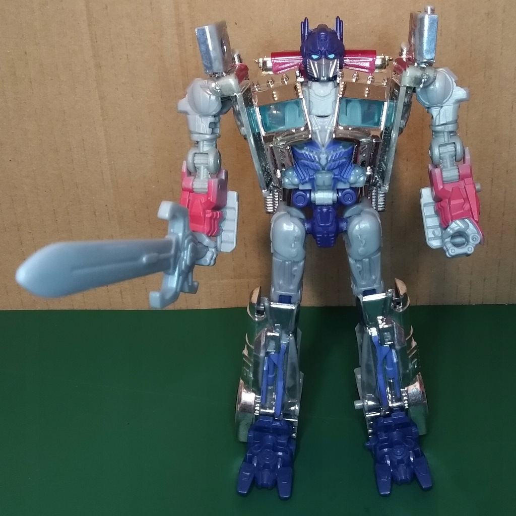 Transformers 4 AoE Silver Knight Optimus Prime 12609990674