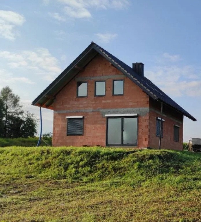 Dom, Bobrowniki, Bobrowniki (gm.), 136 m²