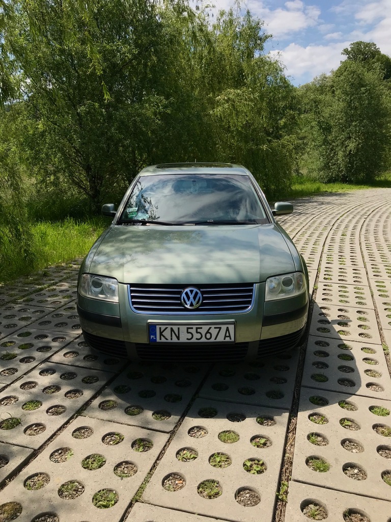 VW PASSAT Variant (3B5) 1.6 101 KM