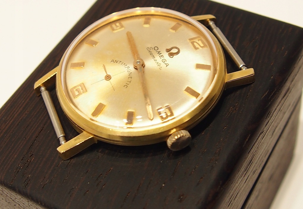 omega seamaster antimagnetic 18k 1920