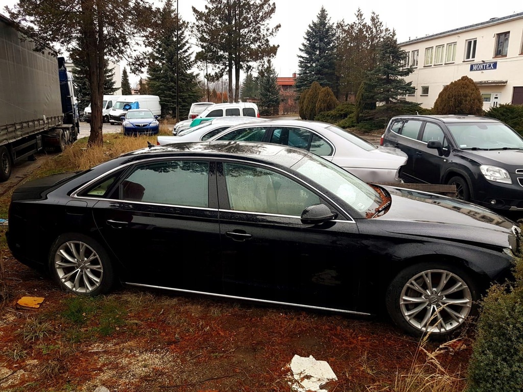 AUDI A8 4,2 TDI LONG-USZKODZONA- ZAREJESTROWANA