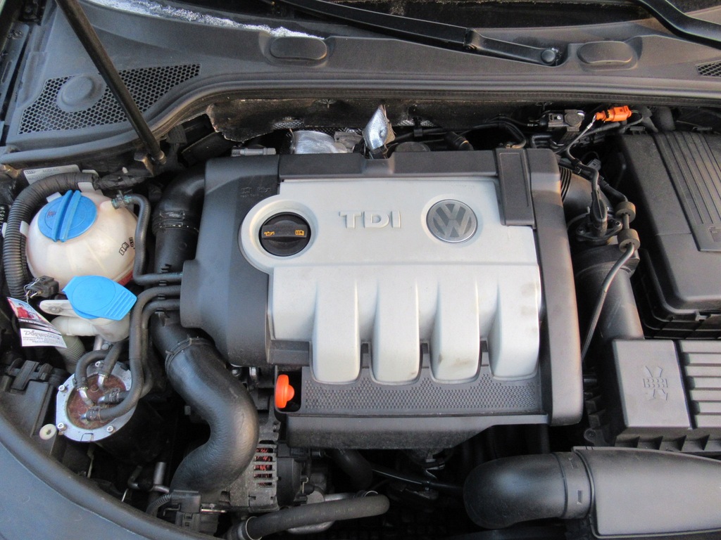 SILNIK 1.9TDI BLS VW PASSAT B6 CADDY TOURAN GOLF V 7790909302