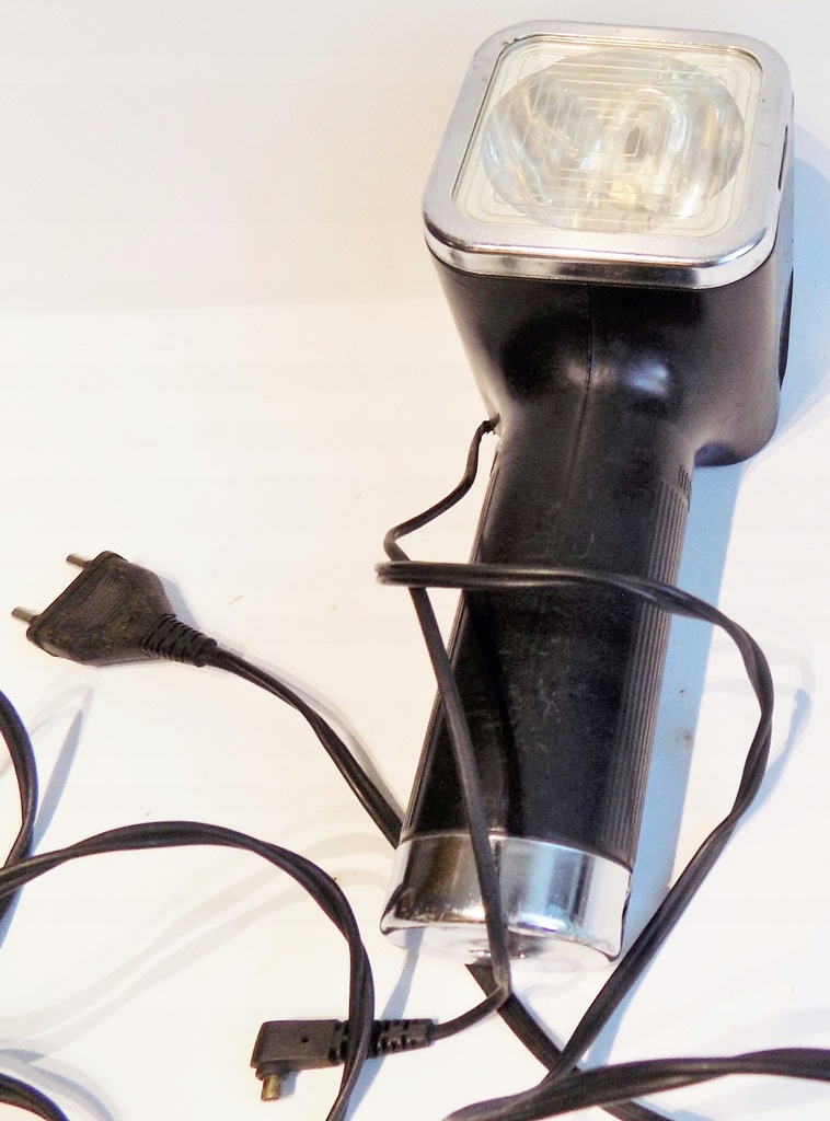 LAMPA BŁYSKOWA FIL 107 USSR używany