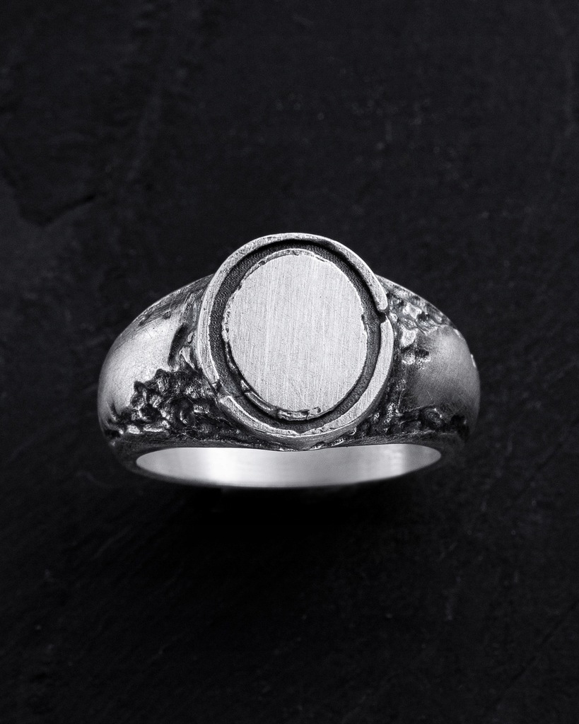 Srebrny pierścień AMATO 20.5