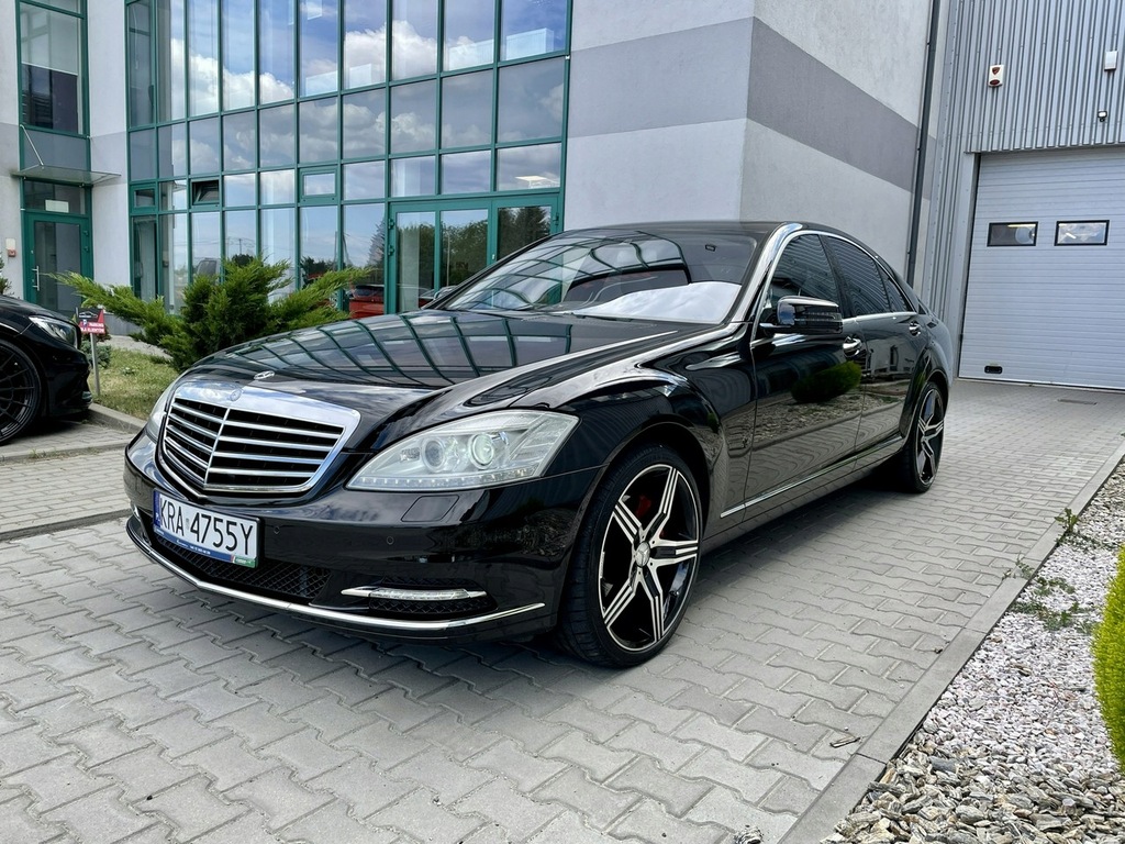 Mercedes S 550 LIFT. 5.5 V8. 388 KM. Japonia.