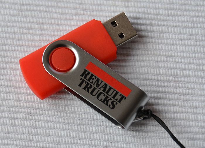 Pamięć USB - Pendrive - 8GB - Renault Trucks