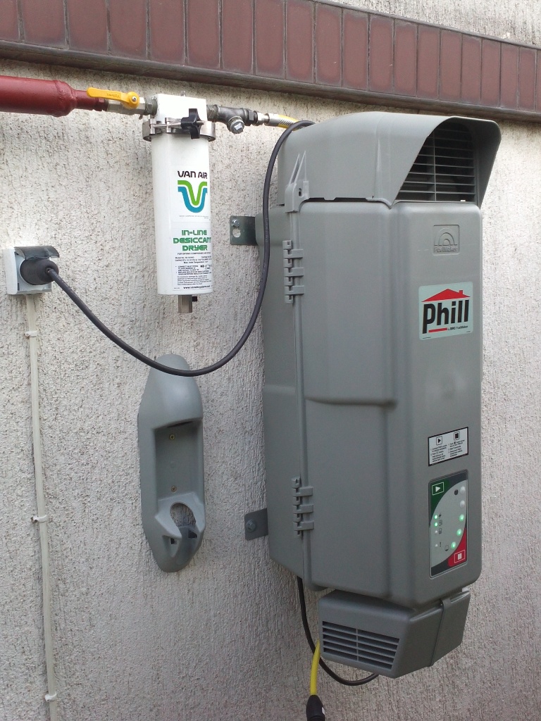 Kompresor CNG BRC FuelMaker Phill P30 7228199352 oficjalne archiwum