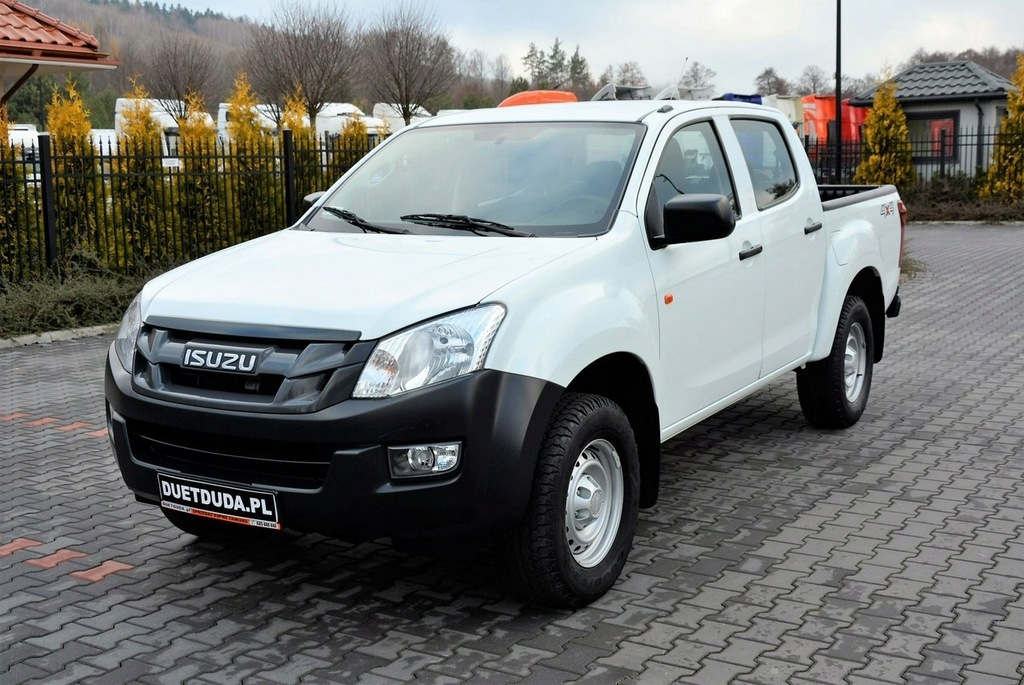 ISUZU D-MAX 2.5 D 163KM 4WD L Kabina podwójna M6