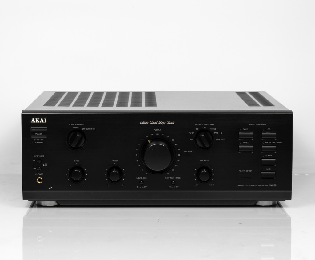 Купить Мощный усилитель AKAI AM-39 — 2x100 Вт при 4 Ом: отзывы, фото, характеристики в интерне-магазине Aredi.ru