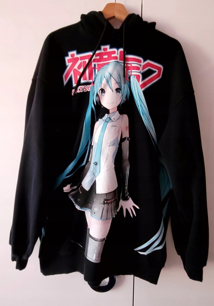 Bershka! Vocaloid Bluza Hatsume Miku!