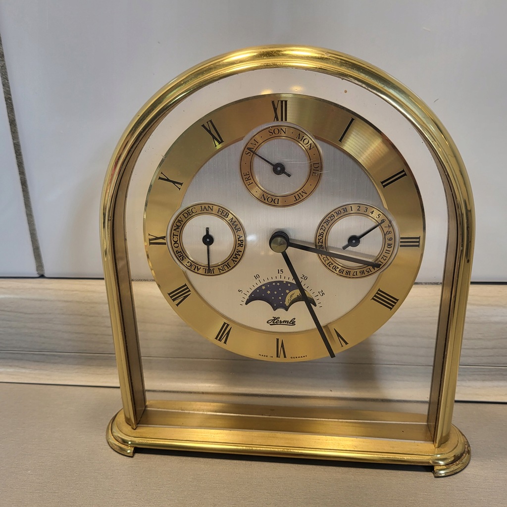 ŁADNY MOSIĘŻNY ZEGAR KOMINKOWY, NIEMIECKI = HERMLE =
